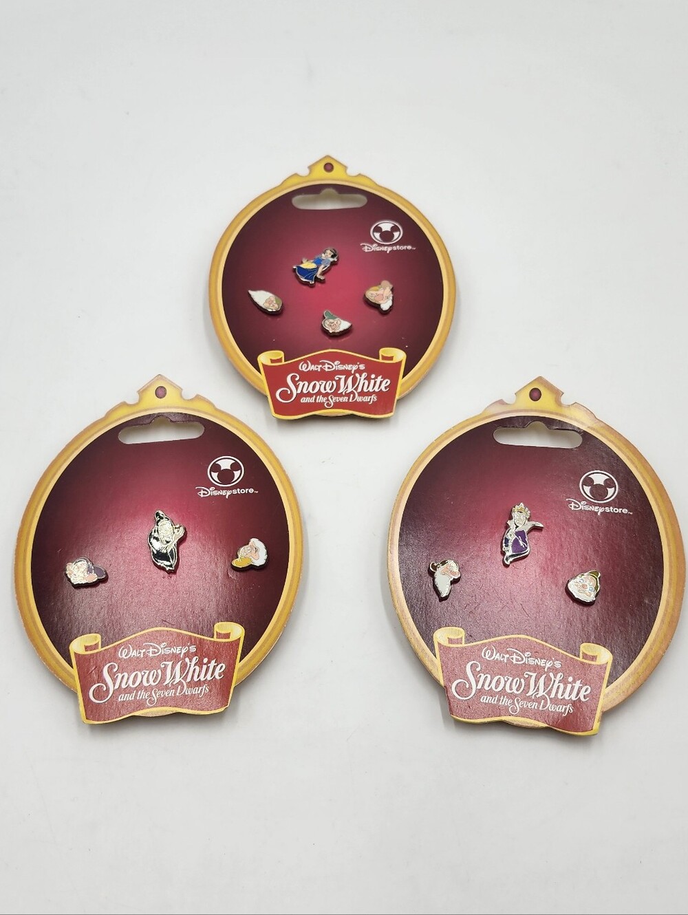 Disney Pins "Snow White and Seven Dwarfs  Mini Pin Set of 3